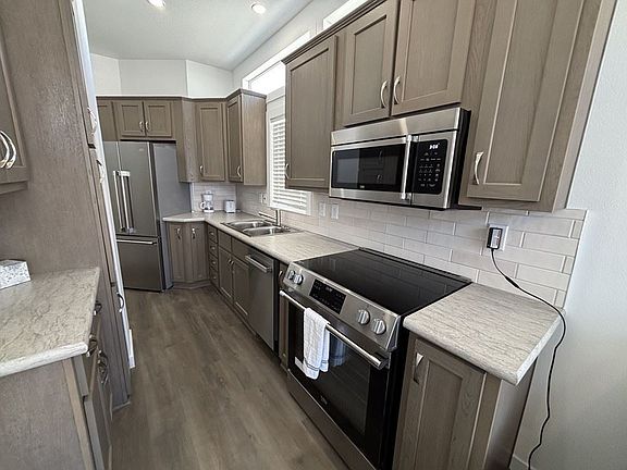 2nd image of 303 N Lindsay Rd #O-006
