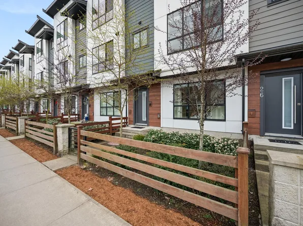 7177 194a St #25, Surrey, BC V4N 6V6