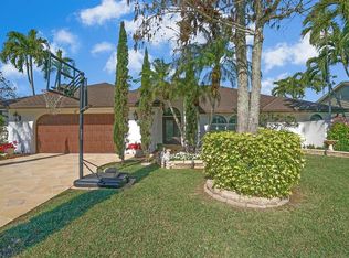 1313 Brampton Cv, Wellington, FL 33414