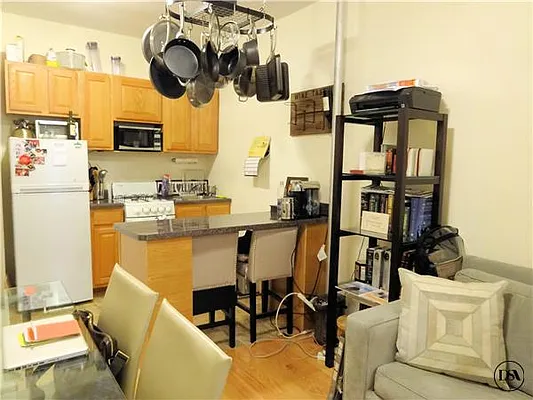 Rented by DSA Realty | media 22