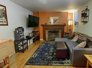 125 Myrtle St #1H, Boston, MA 02114