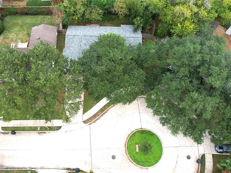 5422 Lincrest Ln — Photo 27