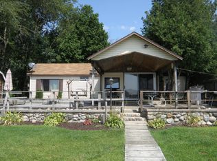 2909 Lakeshore Rd, Twin Lake, MI 49457