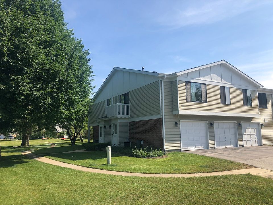 1st image of 401 Tyler Ct #401