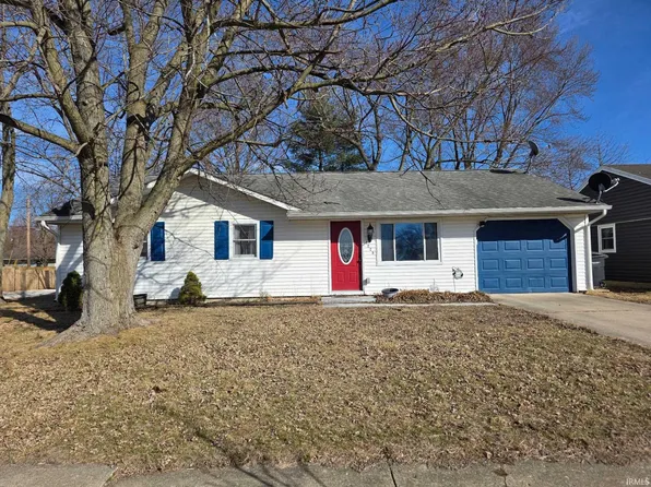 3225 Pipers Glen Dr, Lafayette, IN 47909