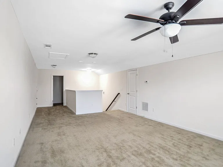 5195 Belmore Manor Ct — Photo 13