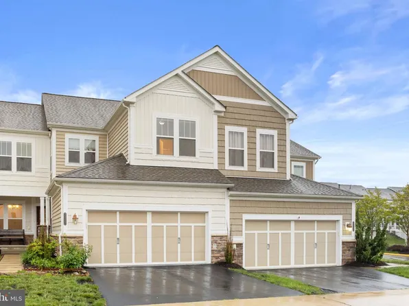 23542 Christina Ridge Sq, Ashburn, VA 20148