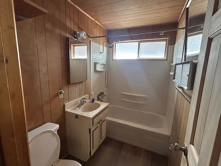 43115 Moonridge Rd — Photo 4