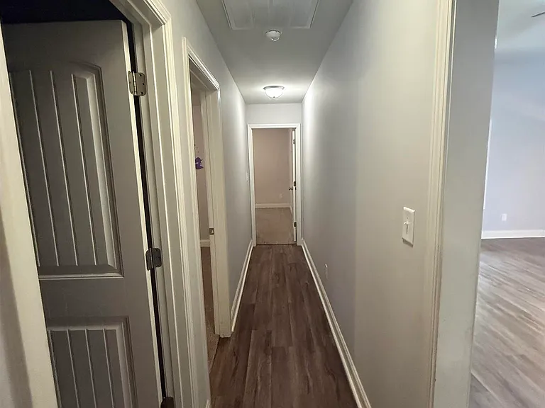 120 Worchester Cir — Photo 16