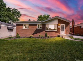 23526 Filmore St, Taylor, MI 48180