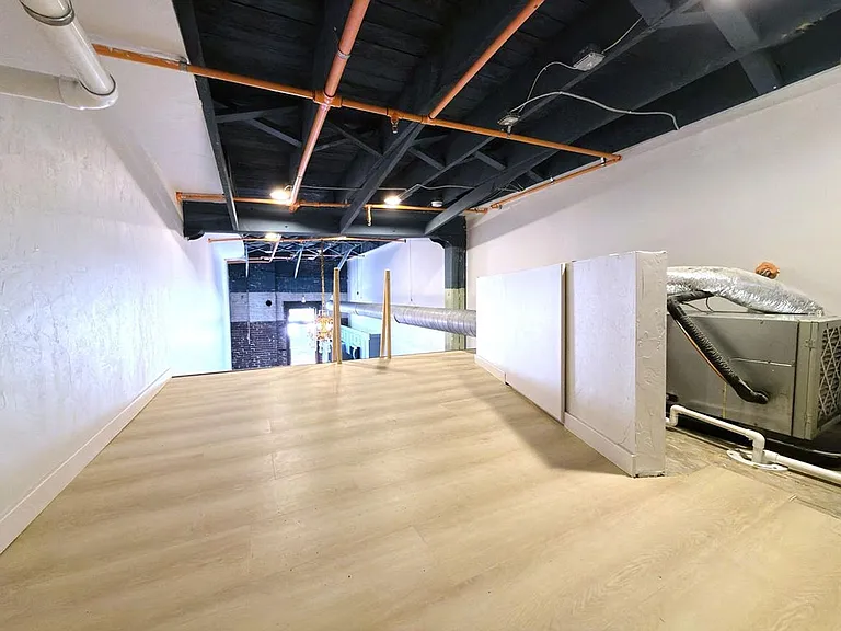 Brand new apartments in downtown Springfield! — Photo 74