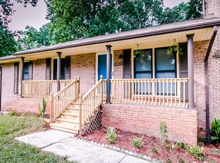 9012 Singingpine Rd, Charlotte, NC 28214