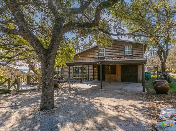 8 Coveview Dr, Morgans Pt Resort, TX 76513