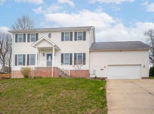 512 Meteor Dr, Morgantown, WV