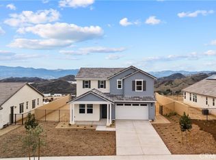 28908 Saddle Cir, Castaic, CA 91384