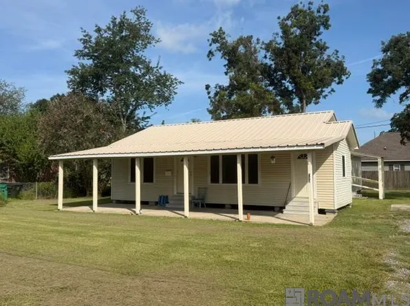 632 Crochet St, Morganza, LA 70759