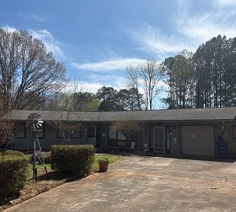 2nd image of 9516 Westmoreland Rd