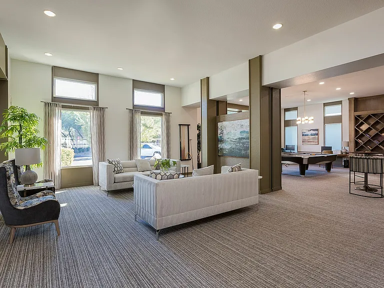 Clubhouse 8