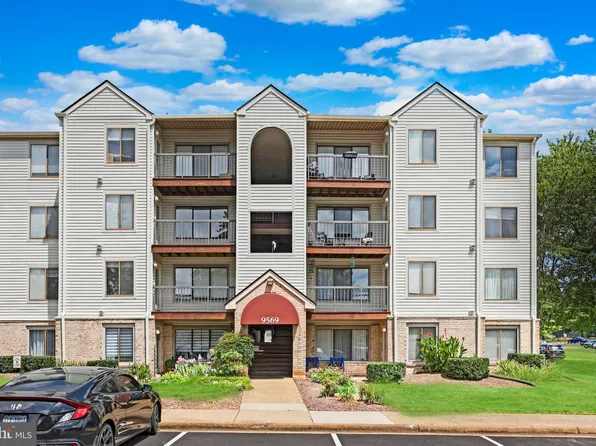 9569 Coggs Bill Dr APT 302, Manassas, VA 20110