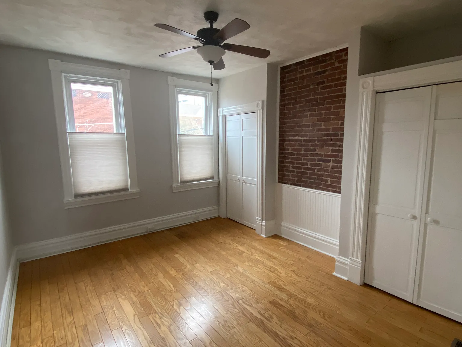 2 bed, 999 sqft, $1,900 — Photo 4