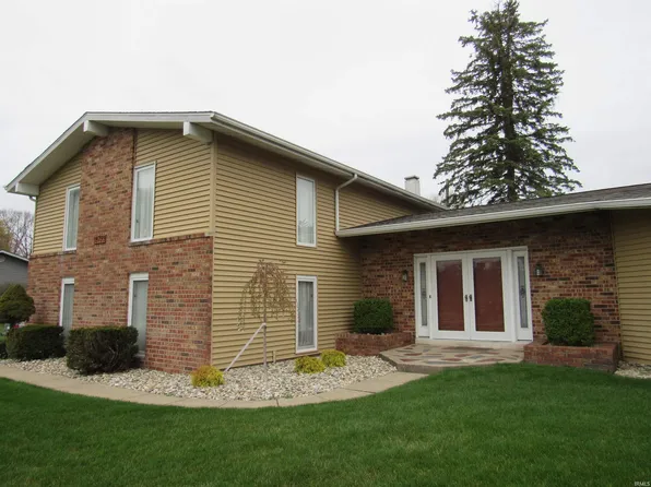 18799 Arapaho Ln, South Bend, IN 46637