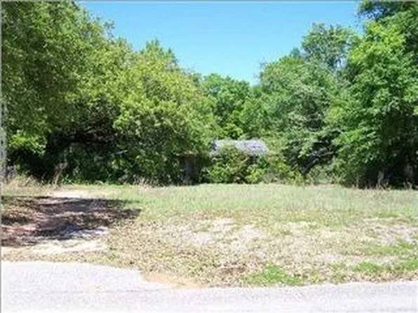 5626 Jackson Rd, Mobile, AL 36619