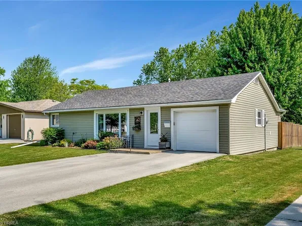 313 Park Ave W, Haldimand County, ON N1A 1M7