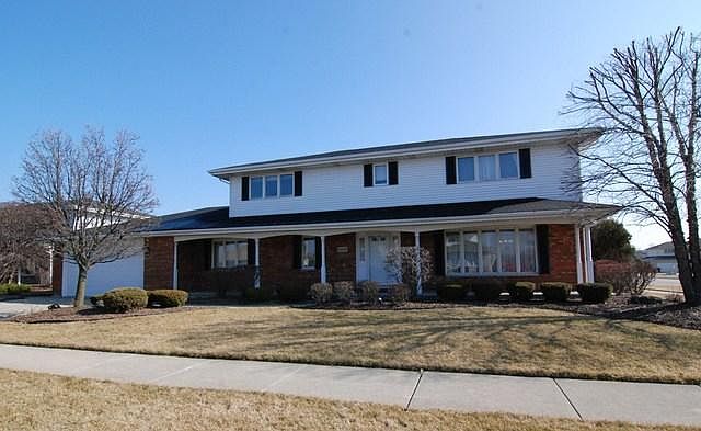 1st image of 15649 Plum Tree Dr