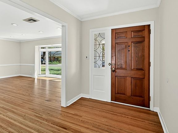 3rd image of 1602 Harrison Rd