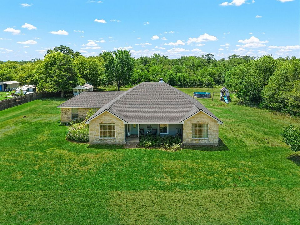 1st image of 10747 Whispering Oaks Dr