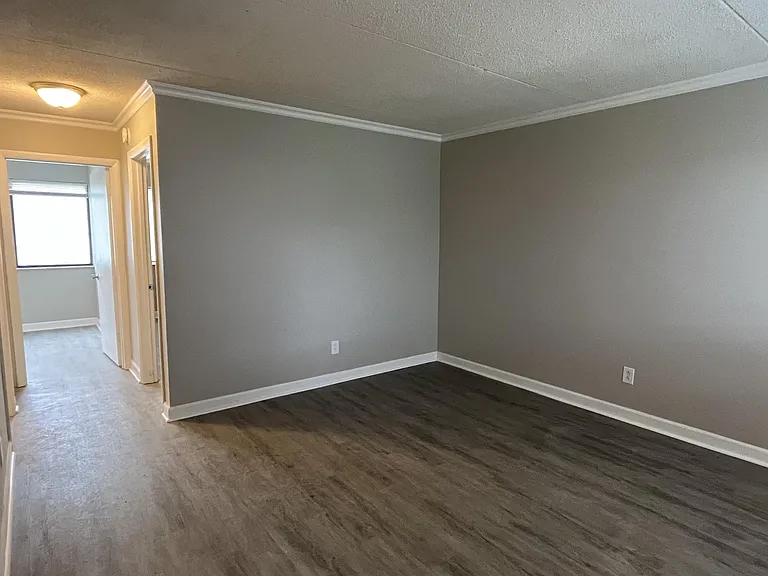 2733 Jersey Ave #B302-1 — Photo 4