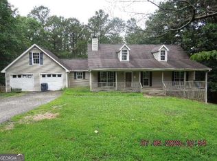 335 Pine Ridge Ln, Dallas, GA 30132