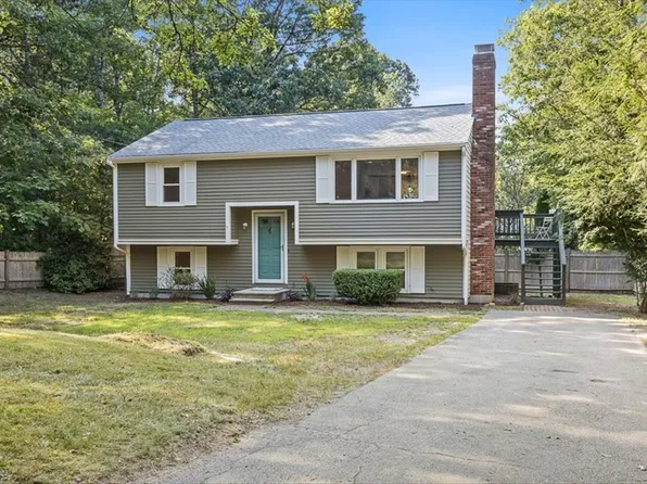 113 Reed Ave, Plymouth, MA 02360