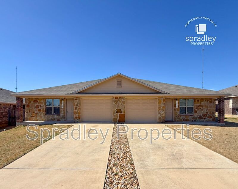 1st image of 1540 Brady Way