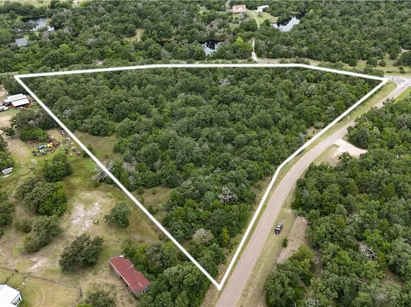 12495 Burgess Rd, Iola, TX 77861