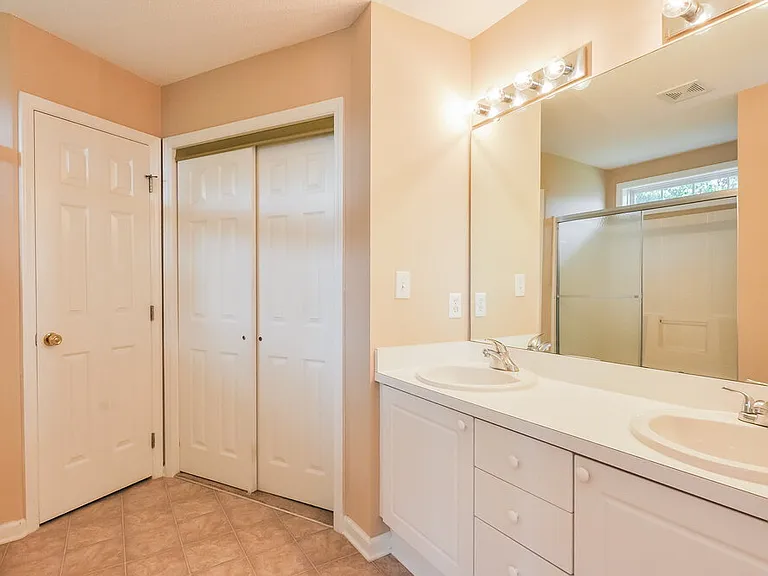 2232 Castle Pines Dr — Photo 15