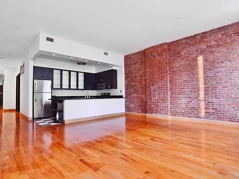 97 Chambers St #2D — Photo 2