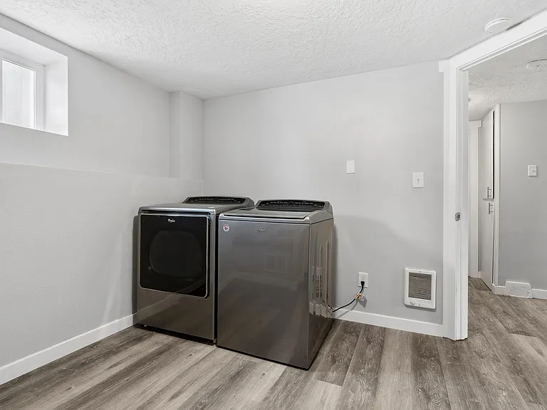 701 S Evergreen Rd — Photo 10