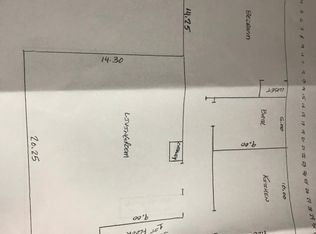 124 Oak St, Amityville, NY 11701