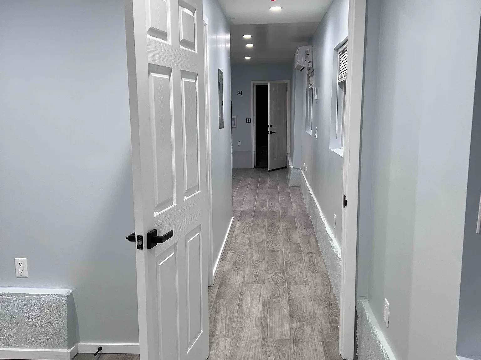 379 Washington St — Photo 2