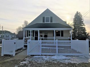 40 Longfellow Ave, Pittsfield, MA 01201