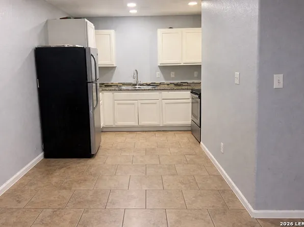 11110 Baywood St, San Antonio, TX 78213