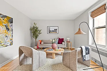 Living room thumbnail