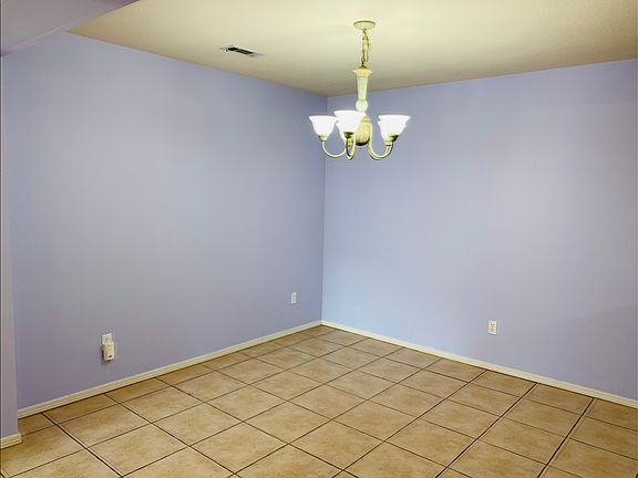5th image of 917 E Mimosa Pl #917