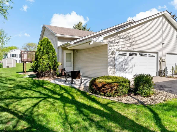 9031 Magnolia Ln N, Maple Grove, MN 55369