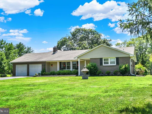 55 Durham Rd, Ottsville, PA 18942
