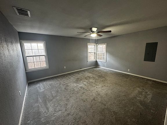 4th image of 1813 N 5th St