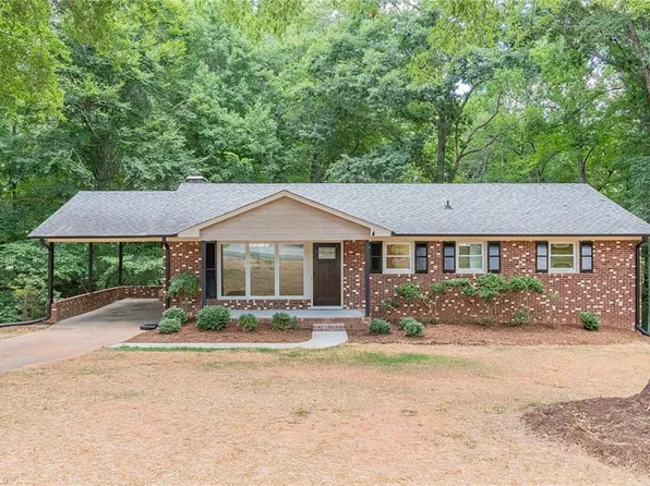 437 Lanier Dr, Lexington, NC 27295