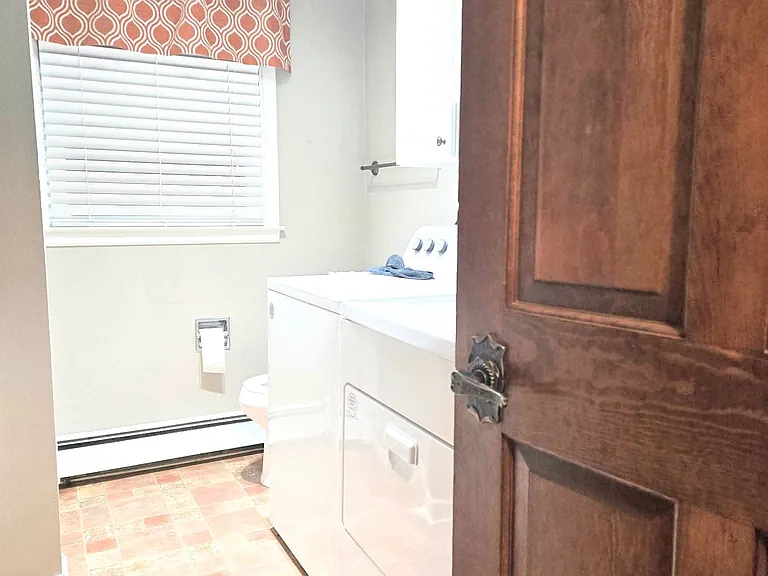 110 Bicentennial Ct — Photo 23