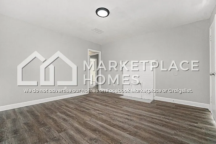 4 bed, 2.0 bath, 1607 sqft, $1,795 — Photo 4